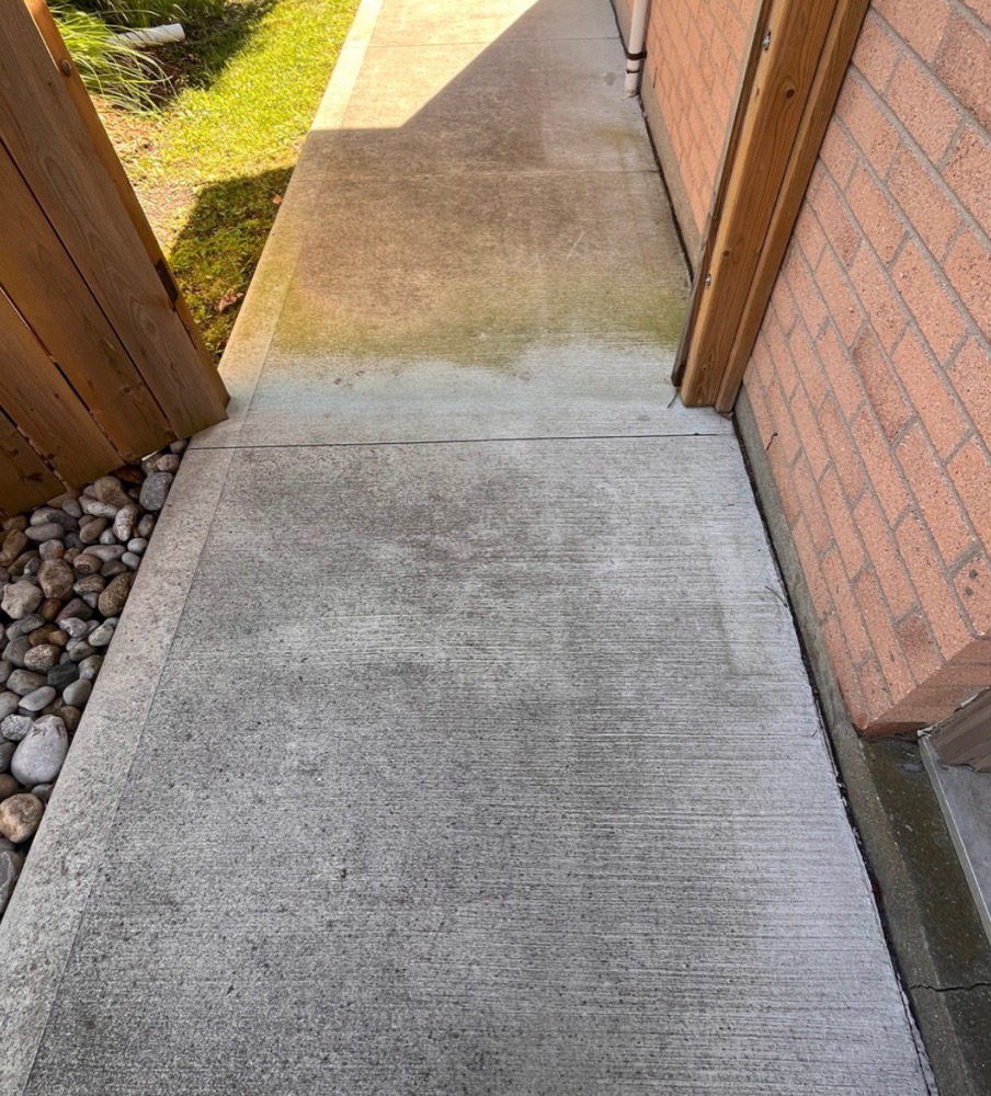Project 11 before power washing in London, Ontario